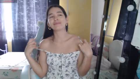 Snapshot of erina_1 chatting on October 3, 2025, 4:04 pm erina_1 online show from October 3, 2025, 4:04 pm