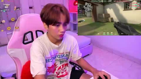 Snapshot of eriol__ chatting on November 6, 2025, 1:01 pm Eriol online show from November 6, 2025, 1:01 pm