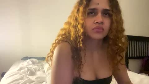 Snapshot of erixed chatting on November 19, 2025, 4:23 am Gabs online show from November 19, 2025, 4:23 am