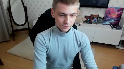 Max online show from October 31, 2025, 1:39 am