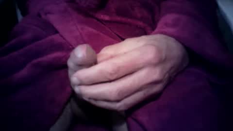 Ernie online show from October 2, 2025, 10:50 pm