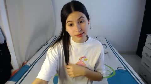 erosgirls_ online show from November 10, 2025, 2:21 am