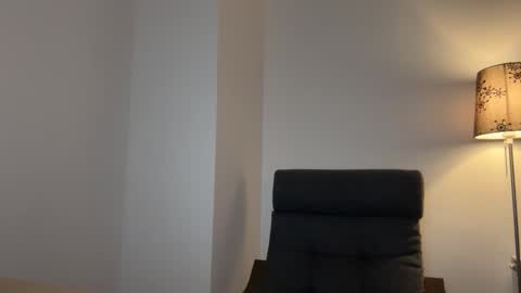 eroslane online show from October 23, 2025, 5:55 pm