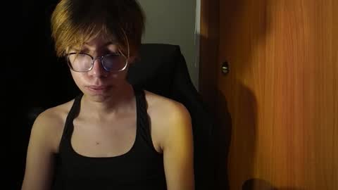 Snapshot of eroslove90 chatting on November 2, 2025, 6:21 pm eroslove90 online show from November 2, 2025, 6:21 pm