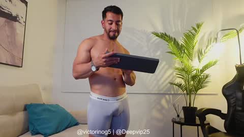 eroswolf online show from January 23, 2025, 11:36 pm