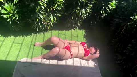 Snapshot of erotic_butterfly chatting on March 3, 2025, 6:22 pm April online show from March 3, 2025, 6:22 pm