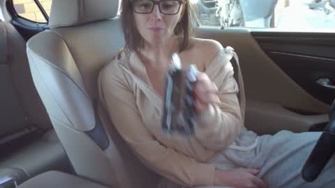 Snapshot of erotic_vibe chatting on March 7, 2025, 10:45 am Melissa online show from March 7, 2025, 10:45 am