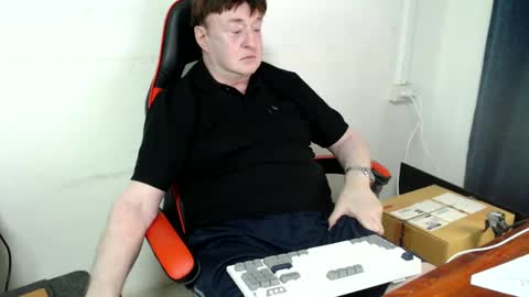 Snapshot of eroticon_6 chatting on February 10, 2025, 3:24 am Tom Delaney online show from February 10, 2025, 3:24 am