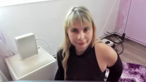 Snapshot of eroticsensualkitty4u chatting on February 21, 2025, 11:55 am eroticsensualkitty4u online show from February 21, 2025, 11:55 am