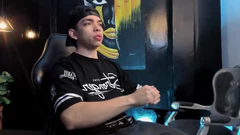 Eryon online show from November 4, 2025, 11:20 am