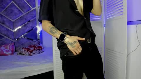 Eryx online show from November 22, 2025, 2:27 pm