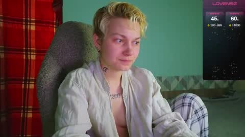 Snapshot of esajukyy chatting on December 19, 2024, 2:57 pm esajukyy online show from December 19, 2024, 2:57 pm