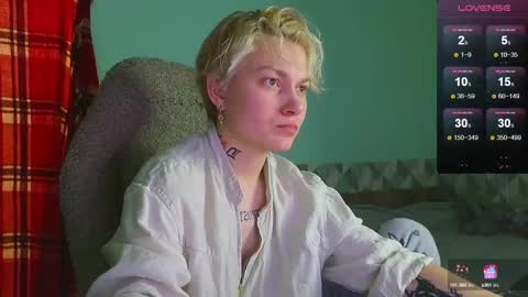 Snapshot of esajukyy chatting on January 12, 2025, 3:46 pm esajukyy online show from January 12, 2025, 3:46 pm