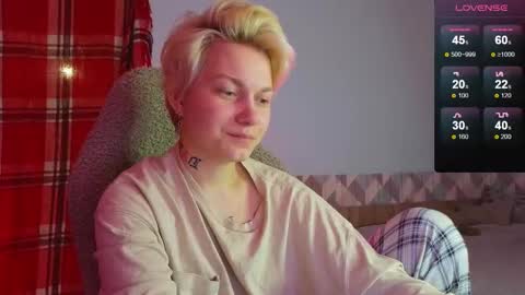 Snapshot of esajukyy chatting on January 24, 2025, 3:45 pm esajukyy online show from January 24, 2025, 3:45 pm