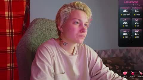 Snapshot of esajukyy chatting on January 25, 2025, 2:03 pm esajukyy online show from January 25, 2025, 2:03 pm