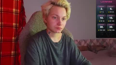 Snapshot of esajukyy chatting on February 4, 2025, 12:22 pm esajukyy online show from February 4, 2025, 12:22 pm