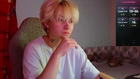 Snapshot of esajukyy chatting on February 13, 2025, 6:16 pm esajukyy online show from February 13, 2025, 6:16 pm