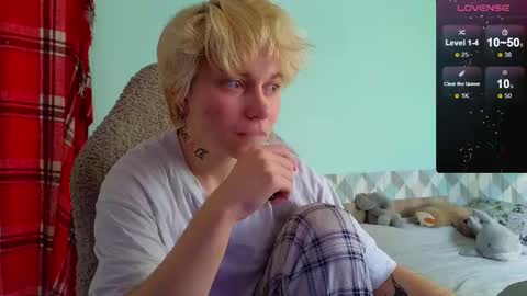 Snapshot of esajukyy chatting on February 15, 2025, 8:11 am esajukyy online show from February 15, 2025, 8:11 am