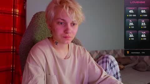 Snapshot of esajukyy chatting on February 21, 2025, 4:26 pm esajukyy online show from February 21, 2025, 4:26 pm