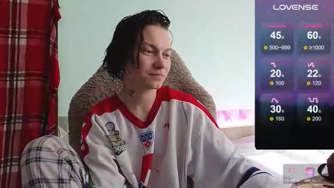 Snapshot of esajukyy chatting on September 17, 2025, 8:38 am esajukyy online show from September 17, 2025, 8:38 am