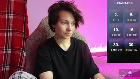 Snapshot of esajukyy chatting on October 14, 2025, 10:38 am esajukyy online show from October 14, 2025, 10:38 am