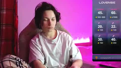 esajukyy online show from November 22, 2025, 3:00 pm