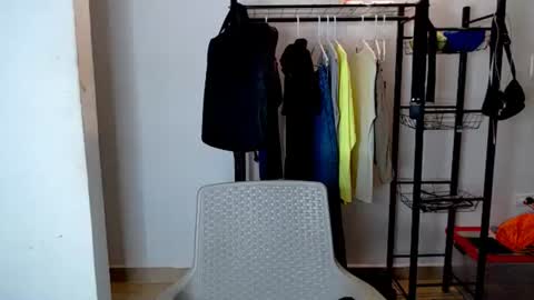 Snapshot of escanor_legendary chatting on December 16, 2025, 2:38 am Scanor online show from December 16, 2025, 2:38 am