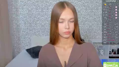 Snapshot of eshcka chatting on September 30, 2025, 5:01 am Megan and Brad online show from September 30, 2025, 5:01 am