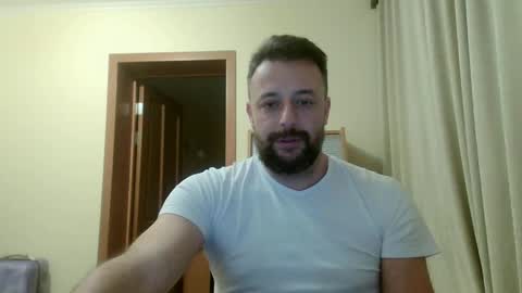 Snapshot of esibizionista_91 chatting on December 11, 2024, 5:10 am esibizionista 91 online show from December 11, 2024, 5:10 am