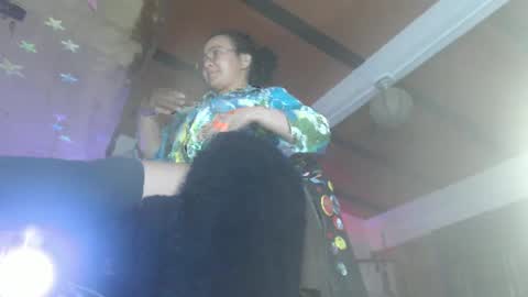 Eskela911 online show from December 6, 2024, 2:02 am