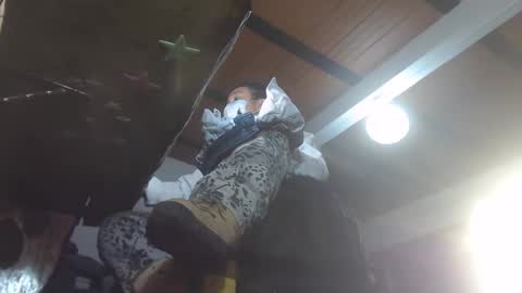 Eskela911 online show from February 18, 2025, 9:42 pm