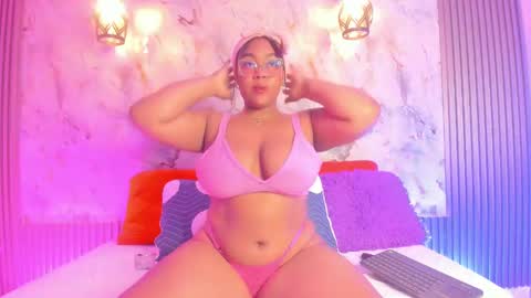 Snapshot of esmeralda_duarte chatting on January 6, 2025, 9:08 am esmeralda online show from January 6, 2025, 9:08 am