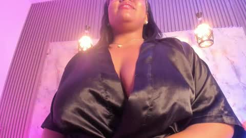 Snapshot of esmeralda_duarte chatting on February 3, 2025, 3:17 pm esmeralda online show from February 3, 2025, 3:17 pm