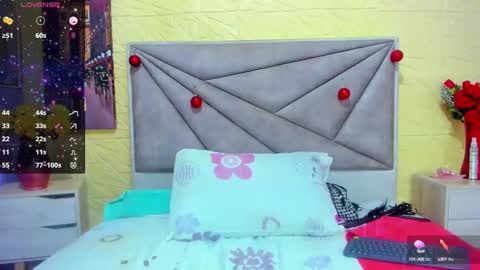 Esmeralda .INDEPENDENT MODEL online Monday to Saturday 3 pm Chicago online show from March 10, 2025, 8:45 pm