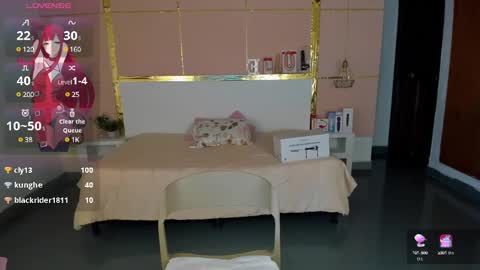 Snapshot of esmeraldalindsey chatting on January 23, 2025, 10:01 am ESMERALDA online show from January 23, 2025, 10:01 am