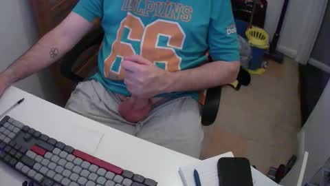 Snapshot of essex_wild chatting on November 15, 2025, 9:32 pm Morph online show from November 15, 2025, 9:32 pm