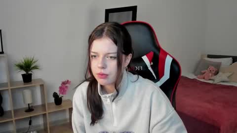 Snapshot of este_ria chatting on January 23, 2025, 7:40 pm esteria online show from January 23, 2025, 7:40 pm