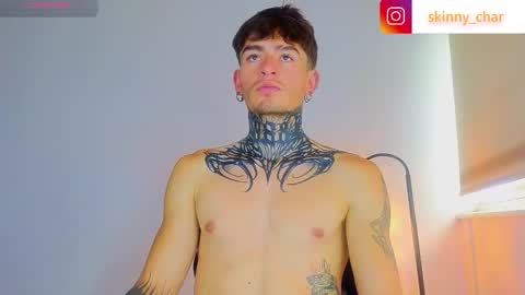 Snapshot of estebanchar_ chatting on October 17, 2025, 5:26 pm Esteban independent model online show from October 17, 2025, 5:26 pm