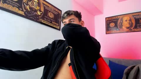 Esteban online show from December 28, 2024, 12:13 pm