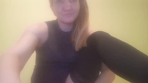 estrellawalters online show from December 21, 2024, 8:32 pm