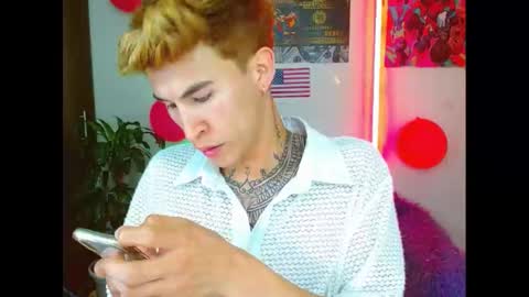 Snapshot of estrellita__jordan chatting on February 28, 2025, 10:39 pm JORDAN online show from February 28, 2025, 10:39 pm