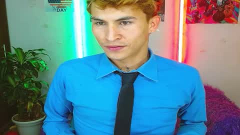 Snapshot of estrellita__jordan chatting on March 6, 2025, 12:21 am JORDAN online show from March 6, 2025, 12:21 am