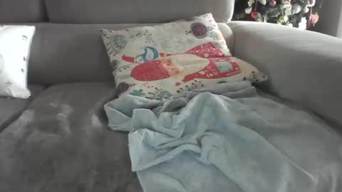 ET online show from December 3, 2024, 4:14 am