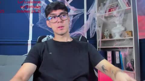 Etham online show from October 22, 2025, 2:06 pm