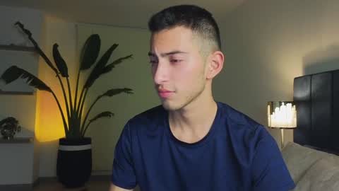 Joan online show from December 12, 2024, 4:59 am