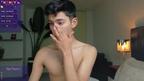 Snapshot of ethan_skiny_ chatting on November 8, 2025, 1:17 am Joan online show from November 8, 2025, 1:17 am