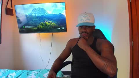 ethan travis online show from November 5, 2025, 12:38 pm