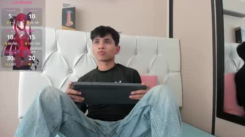 Snapshot of ethan_westt chatting on September 11, 2025, 8:31 pm Ethan online show from September 11, 2025, 8:31 pm