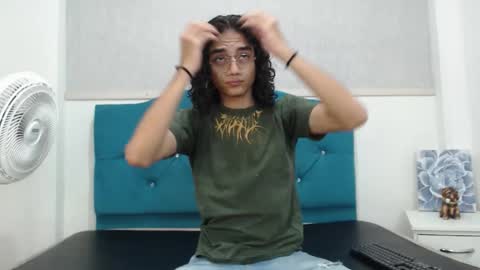 ethanblackwoodd online show from November 17, 2025, 9:09 pm