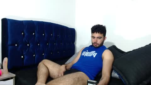 Snapshot of ethanhairy chatting on February 1, 2025, 6:08 pm Ethan online show from February 1, 2025, 6:08 pm